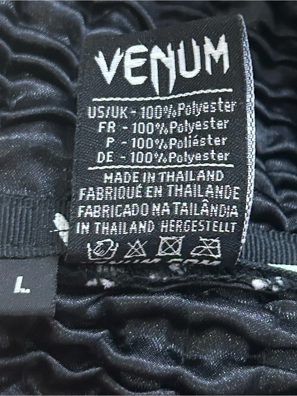 Mens Venum Classic Shorts Muay Thai Large Black EUC